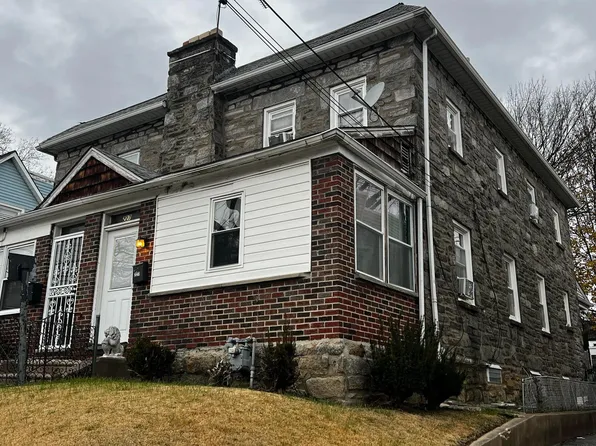 227 Bartlett Ave, Sharon Hill, PA 19079
