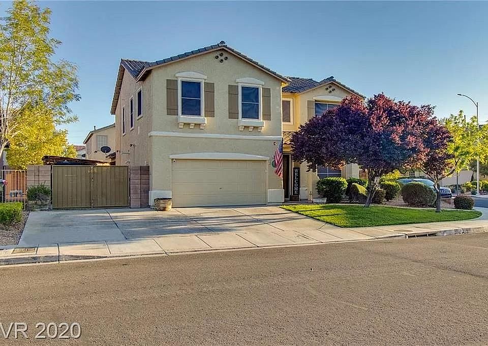 1st image of 805 Bussora Rose Dr