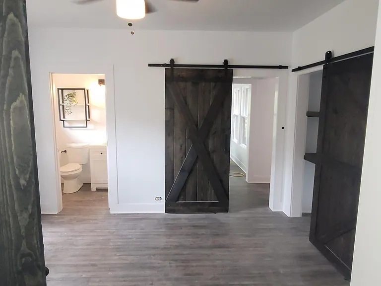 2820 Fort Ave — Photo 24