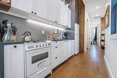 Rented by Brick&Mortar