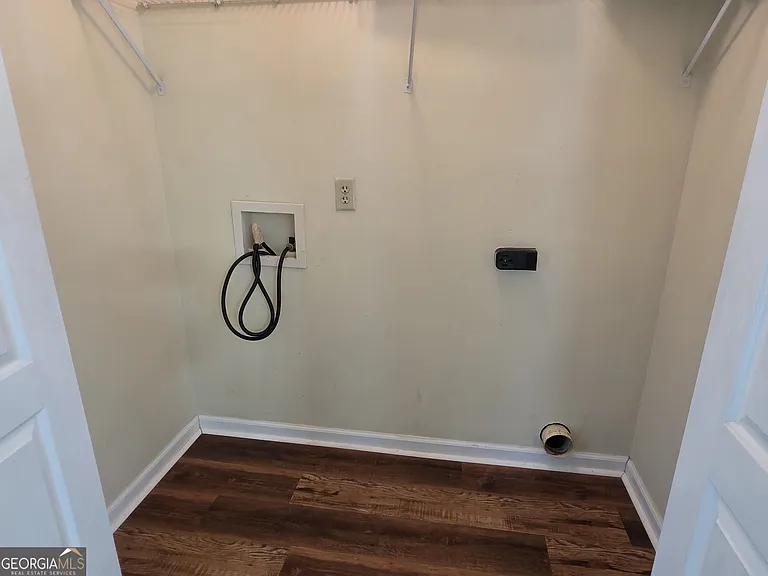 1213 Exley Dr — Photo 15