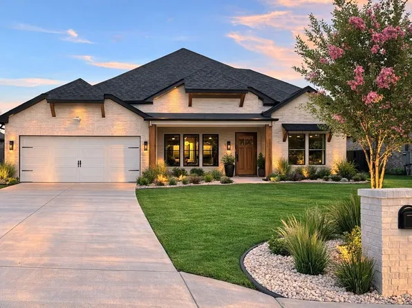 3405 Preston Club Dr, Sherman, TX 75092