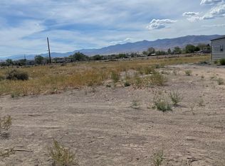 5225 Shoshone Dr, Silver Springs, NV 89429
