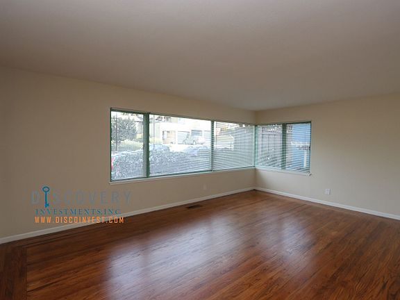 3rd image of 6226-6232 Merced Ave #6226