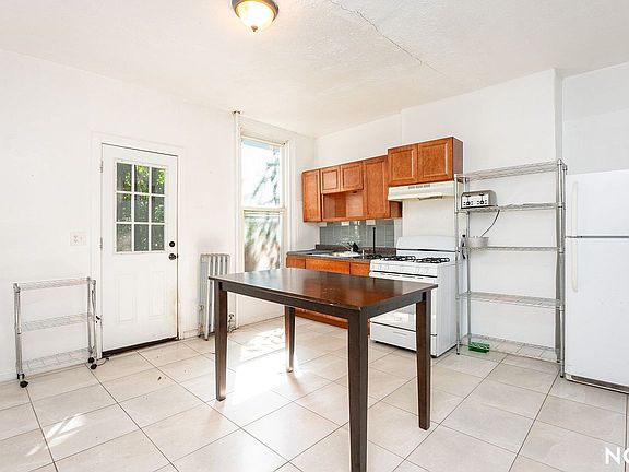 3rd image of 734 Prospect Place # Fl 1ST