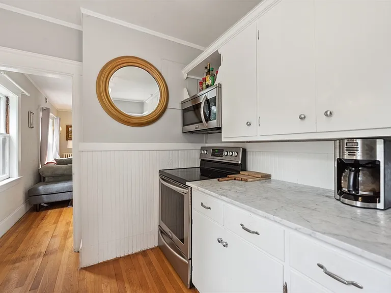 103 Leonard St #0 — Photo 17