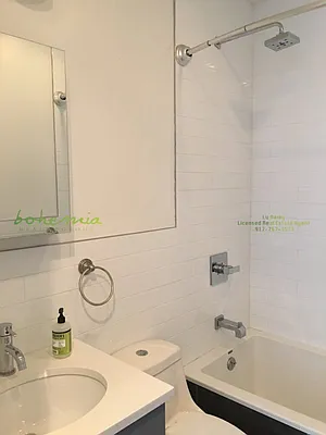 Rented by Bohemia Realty Group | media 16