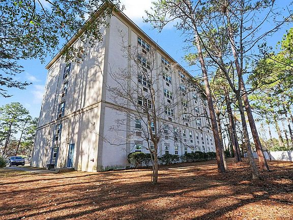 5th image of 6850 Blue Heron Blvd. #106