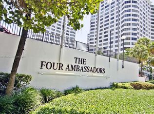 999 Brickell Bay Dr APT 604, Miami, FL 33131