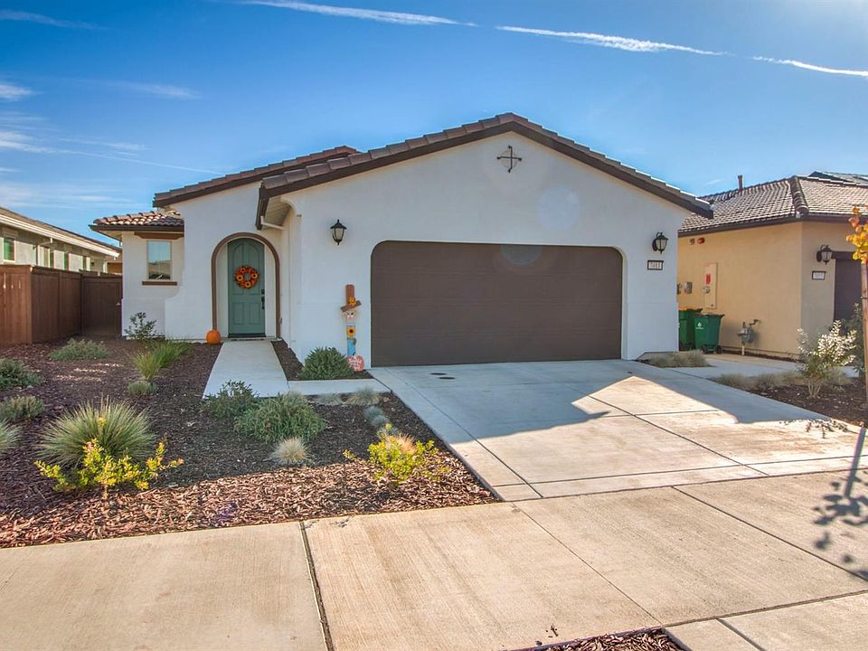 1st image of 7011 La Cumbre Dr