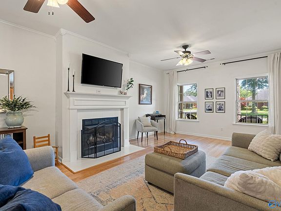 5th image of 101 Ridgewood Dr