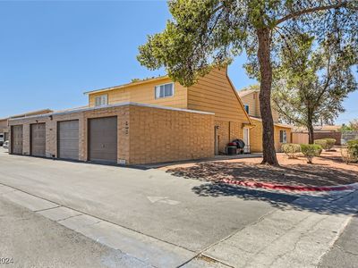 5185 Gray Ln #J, Las Vegas, NV, 89119