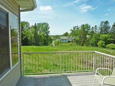 2nd image of 1121 Sterling Cir N