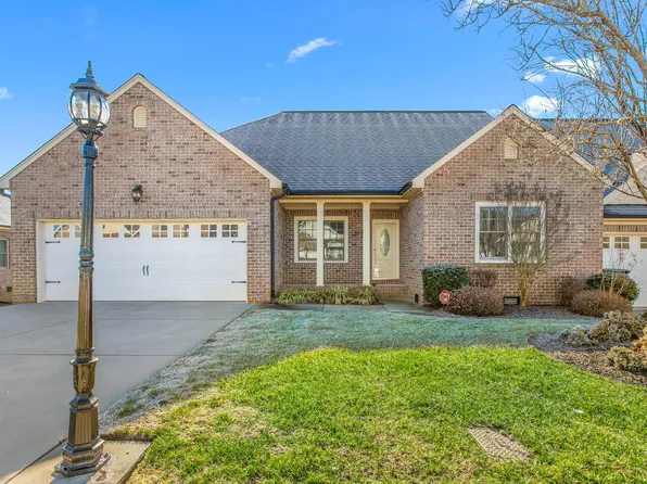 520 Grandview Dr, Graham, NC 27253