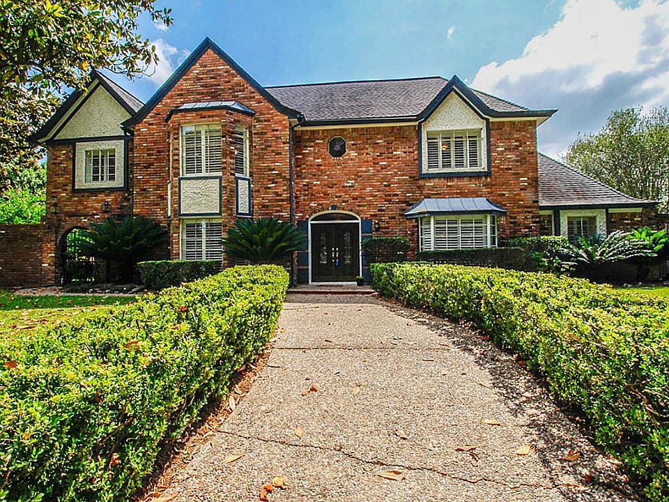 1st image of 622 Aldersgate Ct