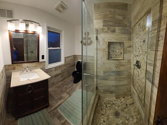 second bathroom
