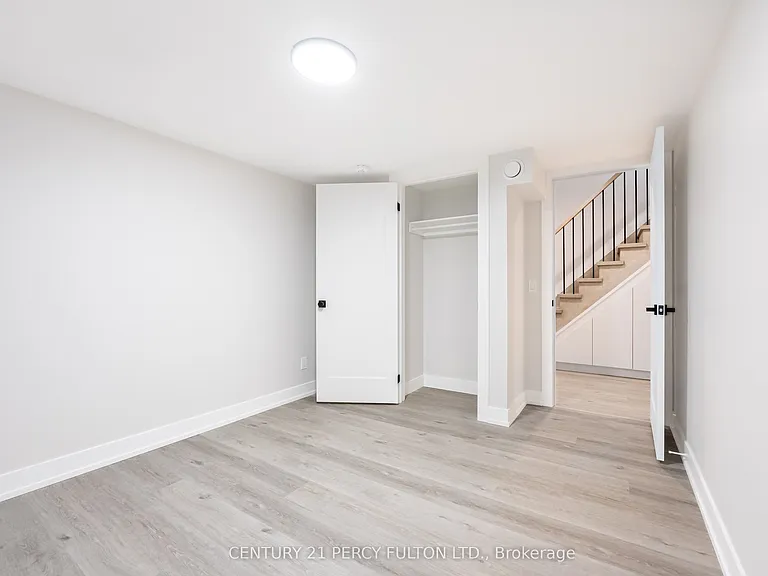 13 McKayfield Rd — Photo 19