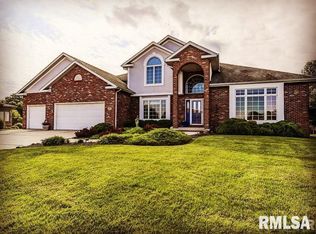 2400 Hampshire Pl, Springfield, IL 62711