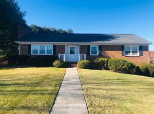 700 Vedette Ave, Waynesboro, VA 22980
