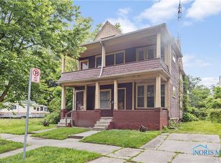 2360 Maplewood Ave, Toledo, OH