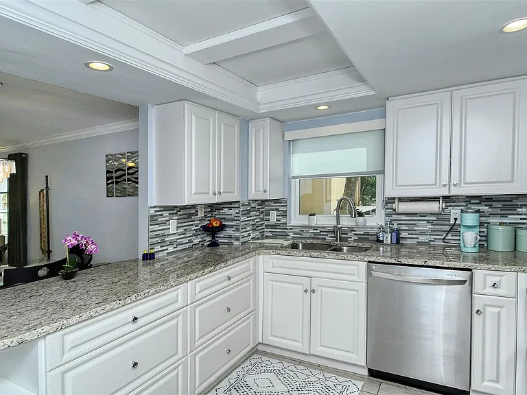 1215 S Portofino Dr #308 — Photo 18