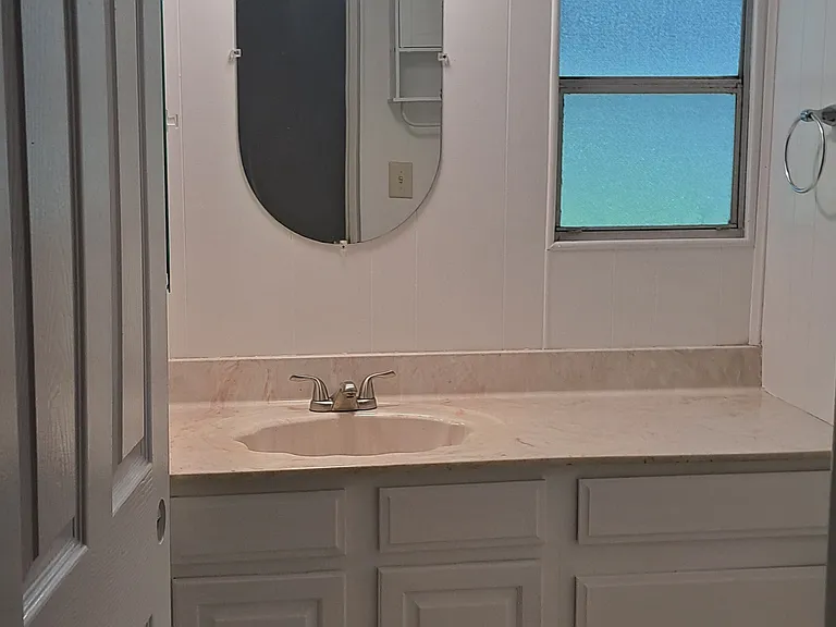 27417 Palmetto Ave — Photo 11