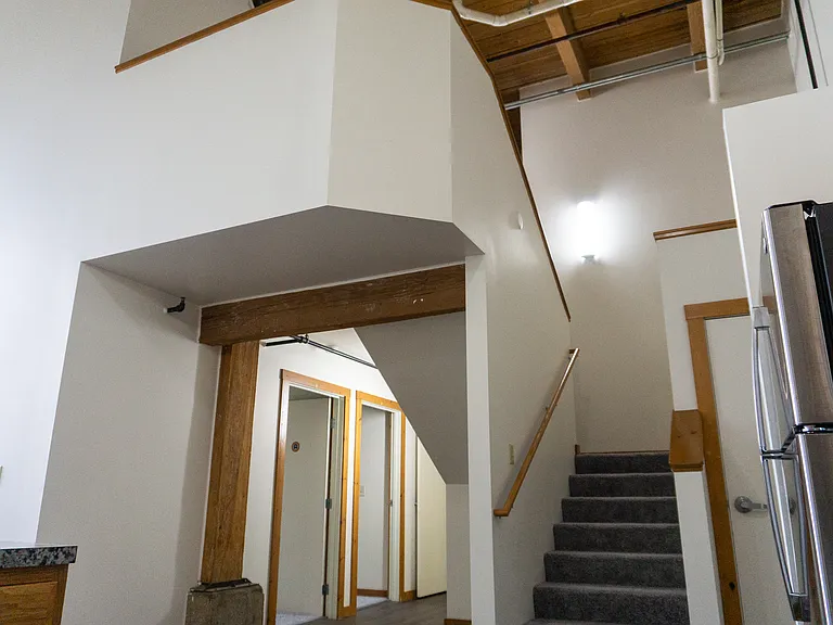 Off Broadway Apartments - Price Per Bedroom — Photo 17