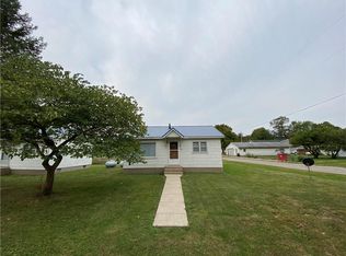 499 N Water St, Perrysville, IN 47974