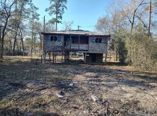 1303 Deepwood Dr, Friendswood, TX 77546