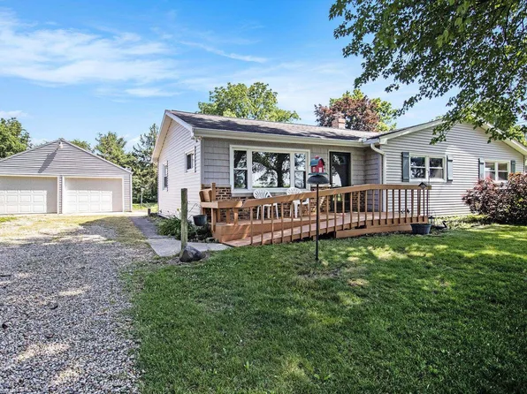25595 Kern Rd, South Bend, IN 46614
