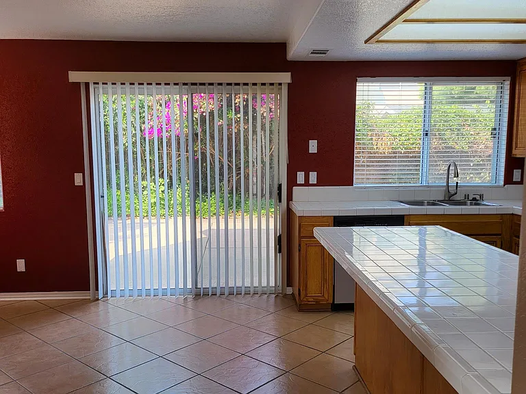 255 Moon Dance Dr — Photo 9