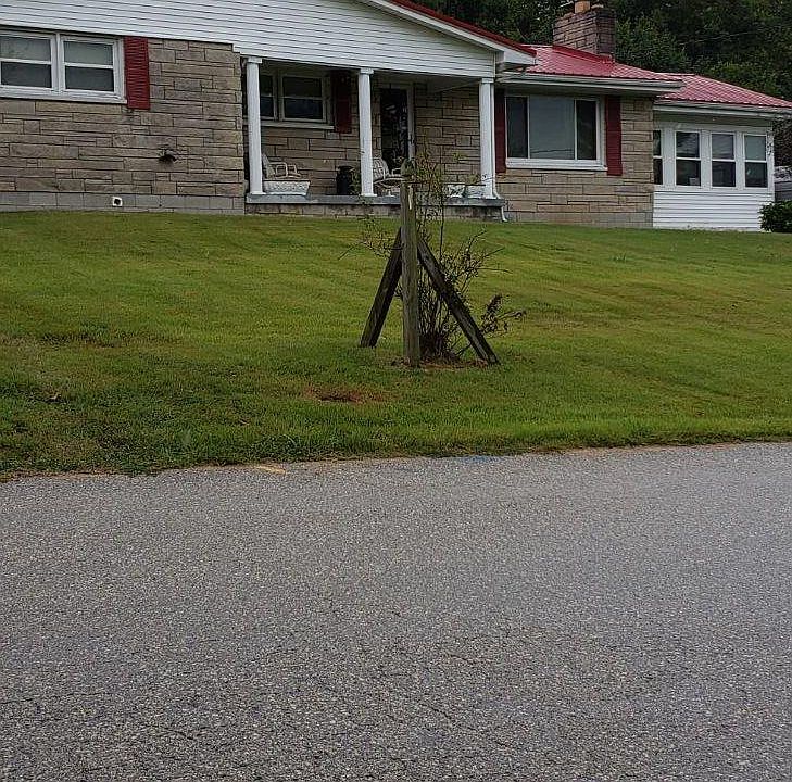 1st image of 119 Murphy Dr