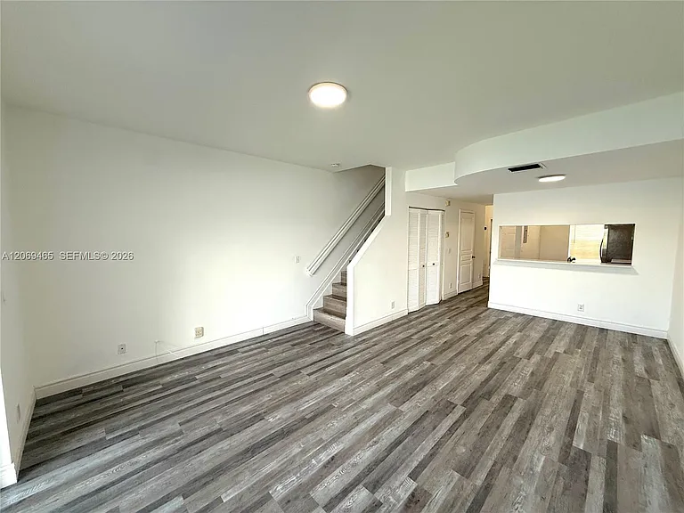 3152 SW 49th St #126 — Photo 7