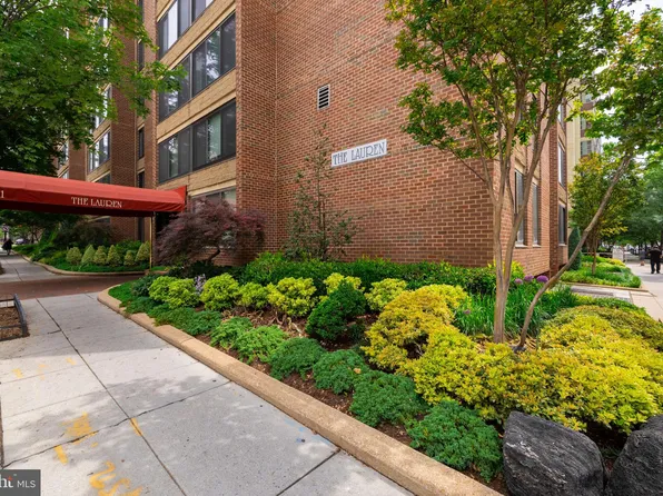1301 20th St NW APT 1004, Washington, DC 20036