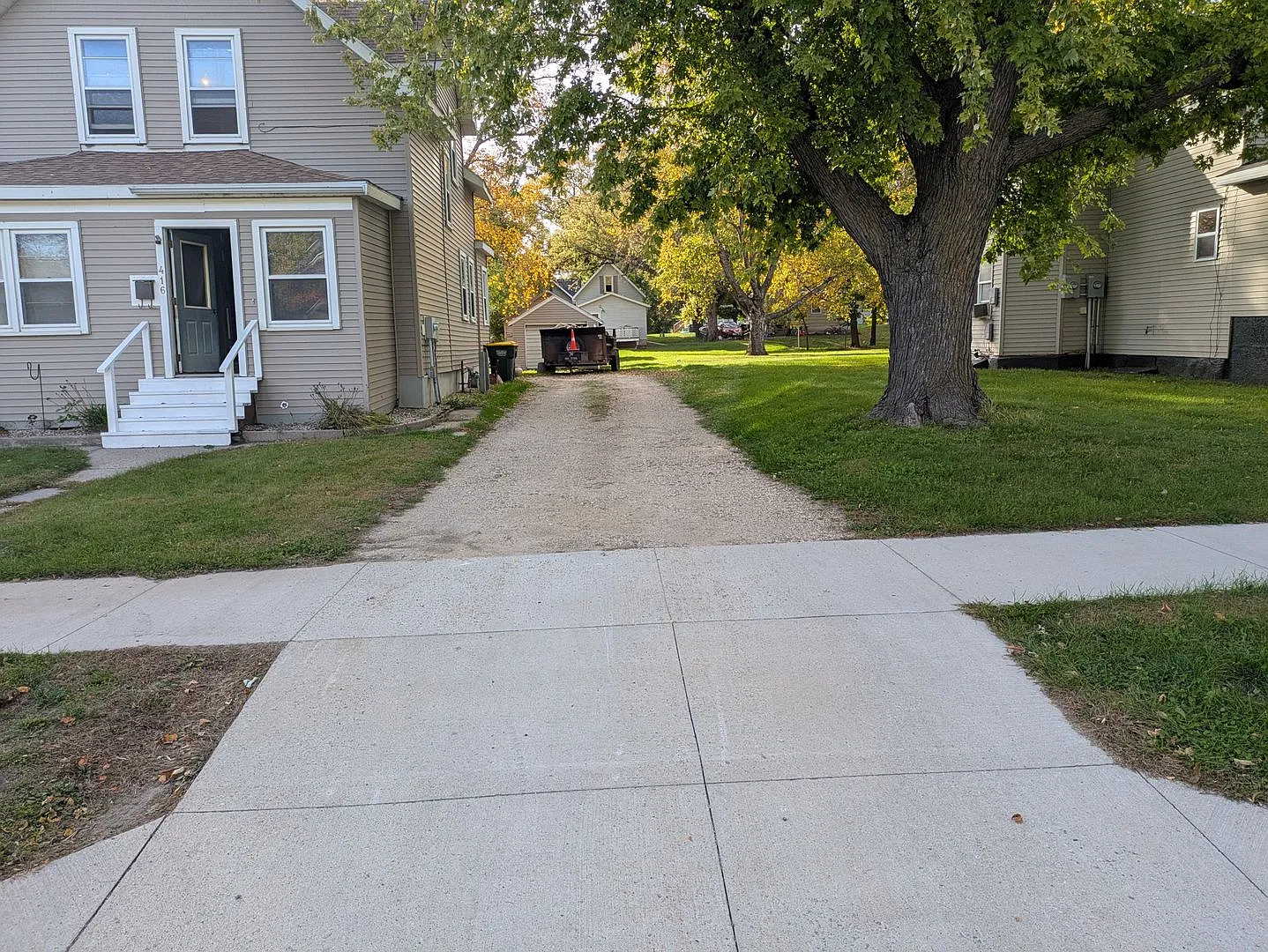 3-1.5 house with shed and deck — Photo 3