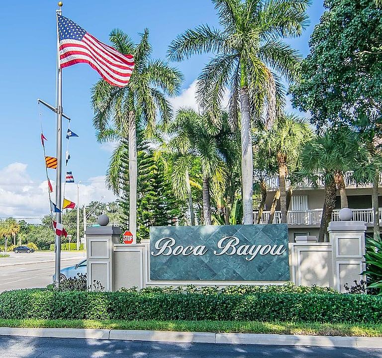 1st image of 14 Royal Palm Way Unit 102