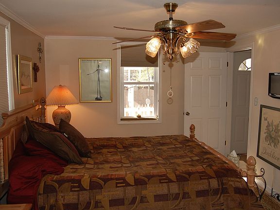 Owner's Bedroom 