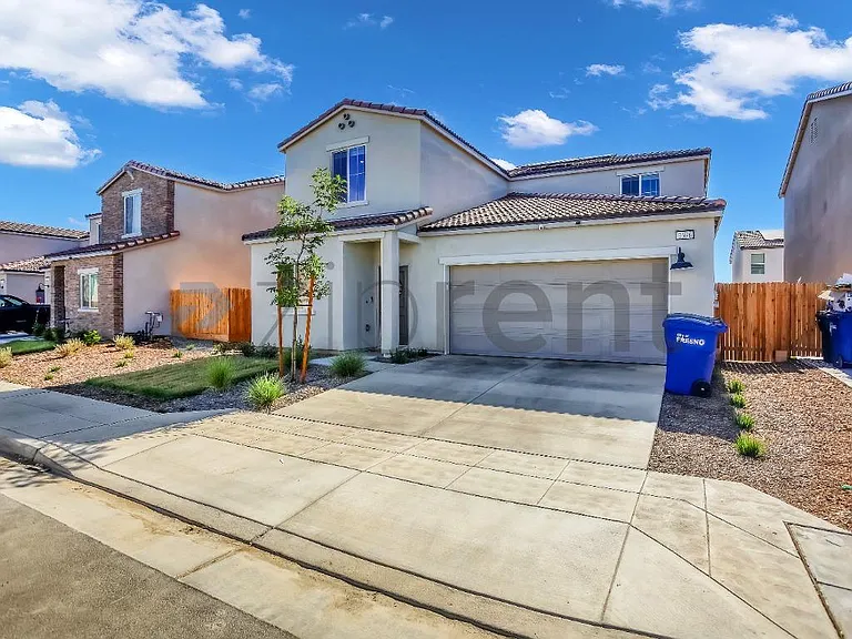 3396 N Vaughan Ave — Photo 3