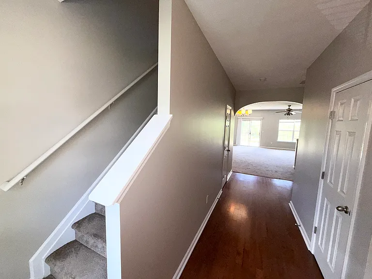 246 Azalea Cir — Photo 4