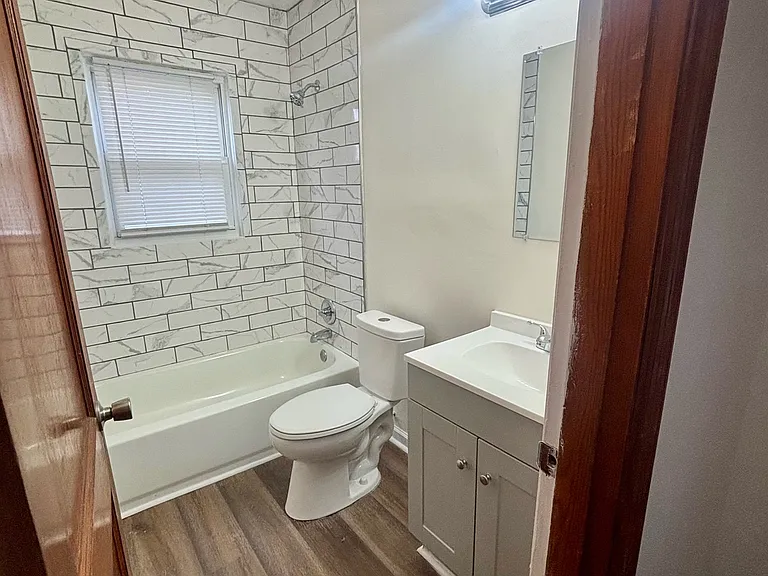 1700 Sonne Ave — Photo 6