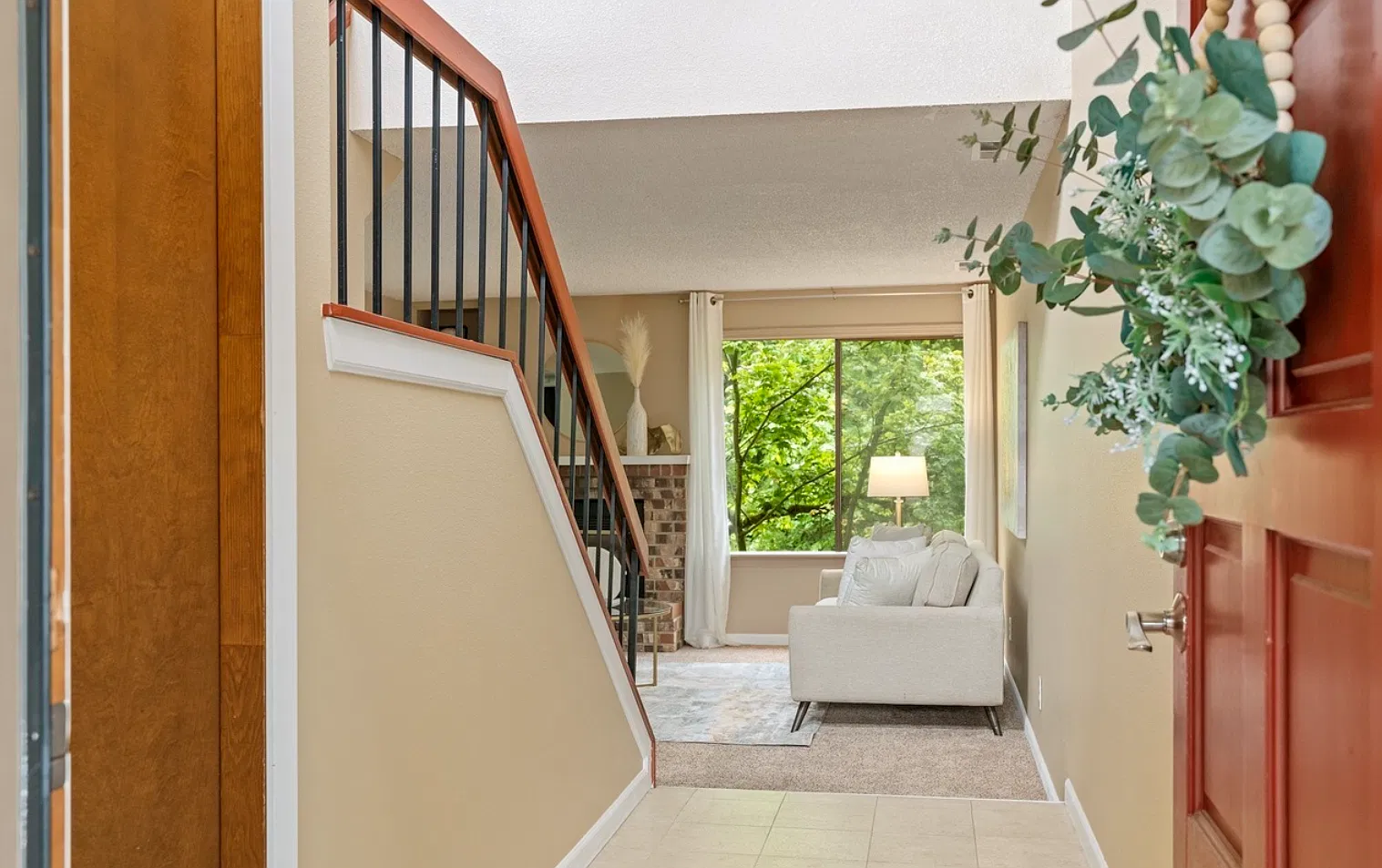 2 bed, 2.5 bath, 1190 sqft, $3,000 — Photo 2