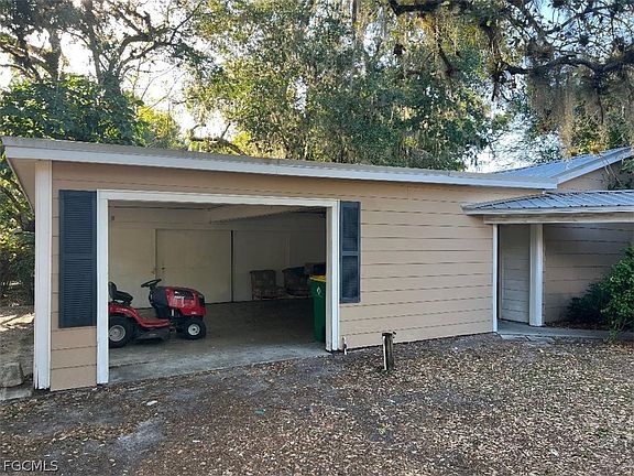 5th image of 200 Riverview Dr