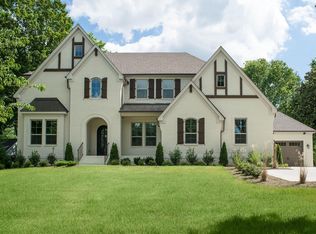 2843 Sugartree Rd, Nashville, TN 37215