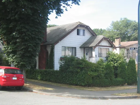 1076 E 20th Ave, Vancouver, BC V5V 1N8