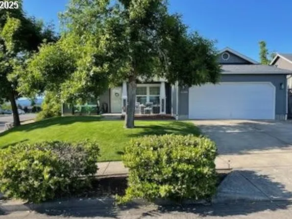 6004 Quartz Ave, Springfield, OR 97478