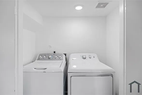 3 bed, 1150 sqft, $1,775 — Photo 3