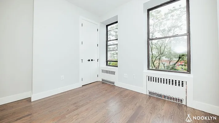 Rented by Nooklyn NYC LLC | media 7