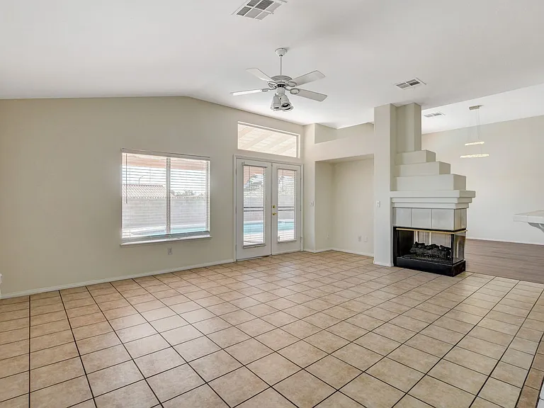 1371 Aultman Ct — Photo 10