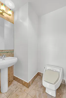 Rented by Douglas Elliman | media 7