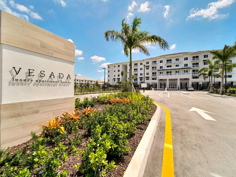 Vesada — Photo 27